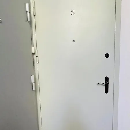 Stylish In City, Near D-terminal דירה טאלין