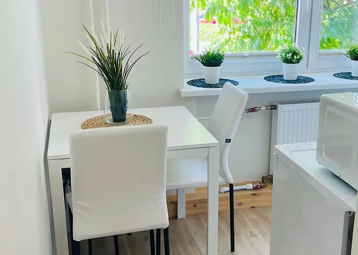 Stylish In City, Near D-terminal شقة *